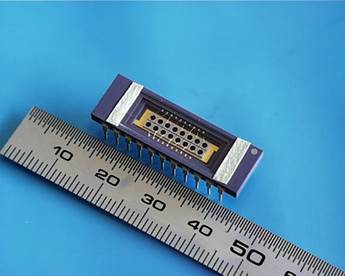 説明: 説明: 説明: 説明: 説明: C:\Users\yoshida\Documents\yoshida_work\public_html_work\fiber\APDアレイ.jpg